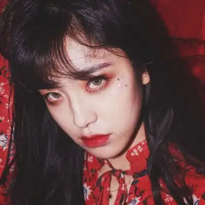 病女头像恐怖带血真人