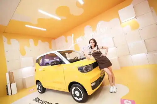 宏光miniev马卡龙秋色上新,做五菱少女太幸福了吧