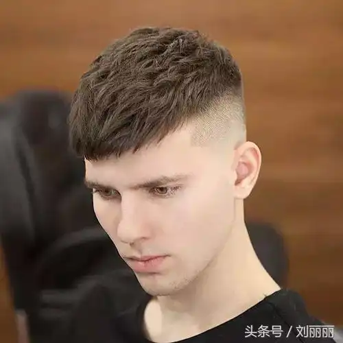 型男是靠这些发型炼成的,选一款去剪吧