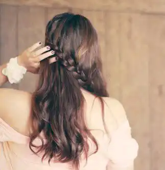 女生头像背影