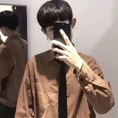 男生头像帅气阳光可爱做个干净洒脱之人