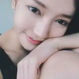 越南空灵妹网络爆红盘点长相甜美的越南美女