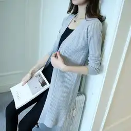 竖条中长款v领中长款女式针织开衫外套披肩春季女装新款粉黛