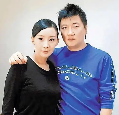 51岁的买红妹,为孙楠生下儿女后惨遭抛弃,现在的她过得怎样了