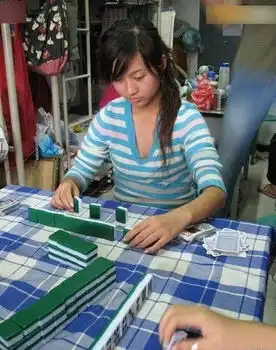 实拍女大学生宿舍豪放雷人堪称奇葩