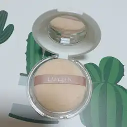 搬家处理大量化妆品,给点就出,可走咸鱼