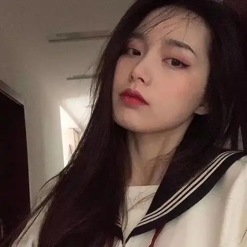 酷酷的高冷气质女头看一眼就会喜欢上的情话