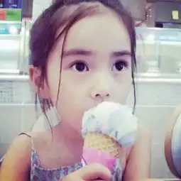 金泫雅biubiu的美拍