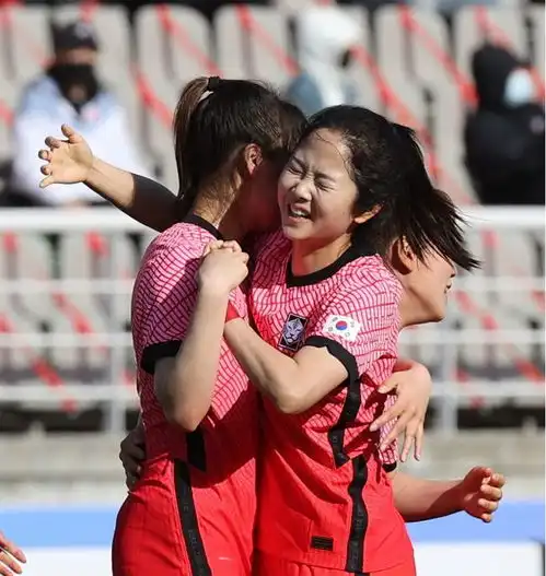 生死战中国女足有望碾压韩国需完善中场,其次是激活1大王牌