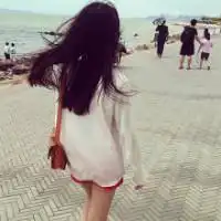 qq头像夏堇三班自截头像女生意境