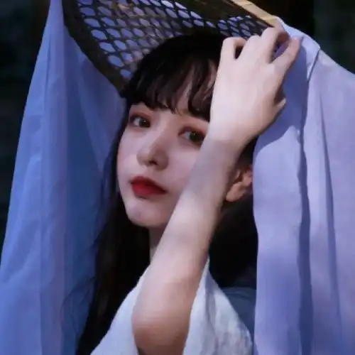 温柔女生头像碎碎念念将会变成碎碎平安