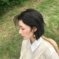 短发女孩图片头像小清新可爱短发女孩头像
