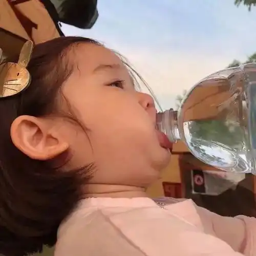 超可爱沙雕头像恋爱太难了,拜个把子吧腾讯新闻