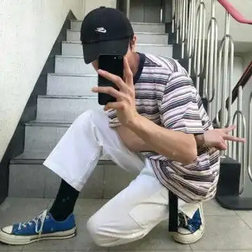 2021年最新款式酷男头像