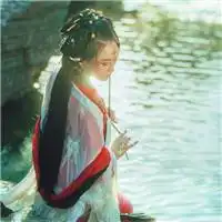 流泪古风女子图片唯美动漫头像微信头像图片大全