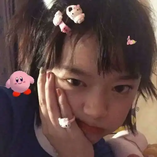 搞笑女头像不稀罕什么爱情