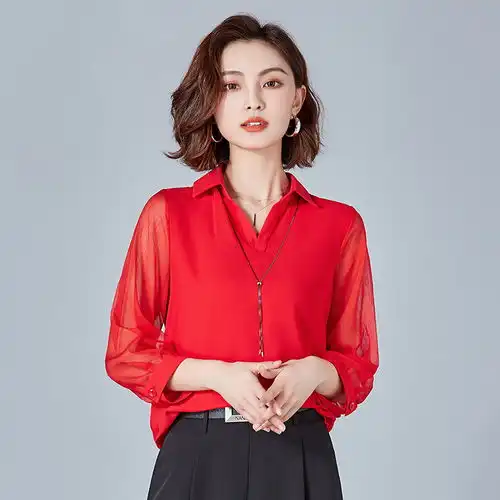 女人四十,职场如战场,一件好的衬衫让你风情与气场兼并