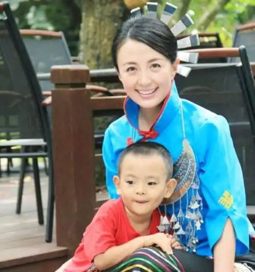 拍戏途中意外怀孕,如今10年过去,孩子的父亲到底是谁