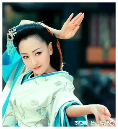 千年女二杨蓉,让张艺谋等四小时推掉魏璎珞,不红不是