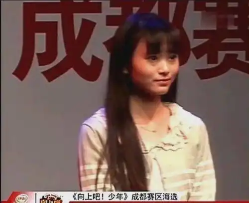 鞠婧祎10年前旧照上热搜评论区网友vs粉丝互晒旧照大不同
