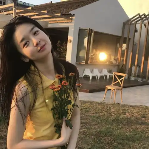 ins优质女生头像