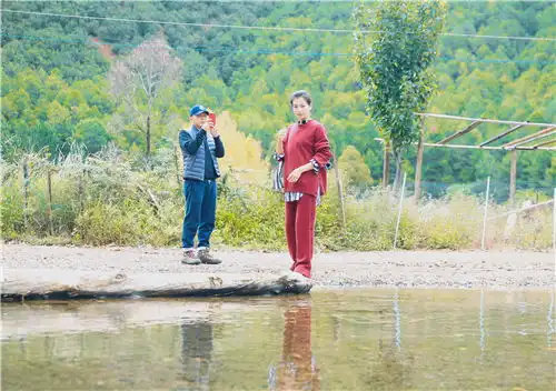 亲爱的客栈王珂刘涛结婚十周年众人策划惊喜