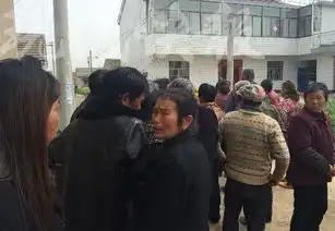 老板为躲巨债买蜡像假装遗体操办丧礼