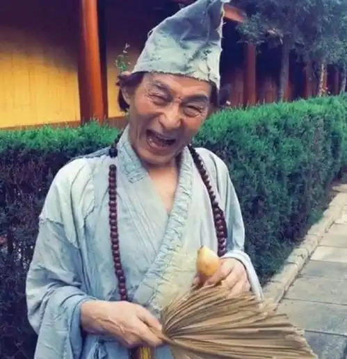 35年前,济公游本昌拍戏时遇到3件怪事,之后就一心向佛