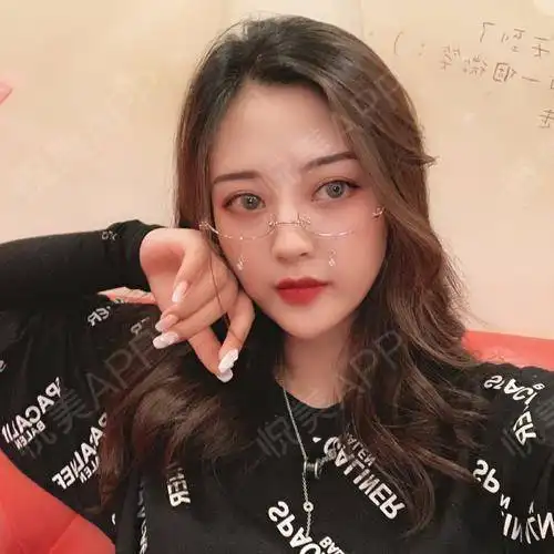 刚刚突然想到一句话我不是渣女,我只是心怀天下男孩...隆鼻悦美整形