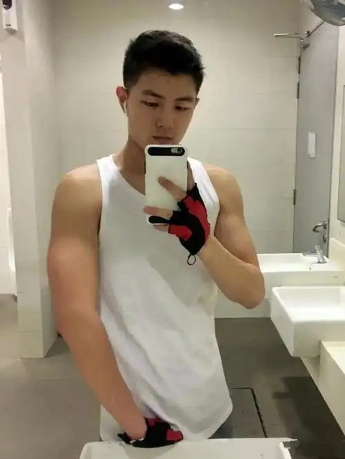 男性152188cm标准体重对照表,如果你达标,恭喜,你不算胖