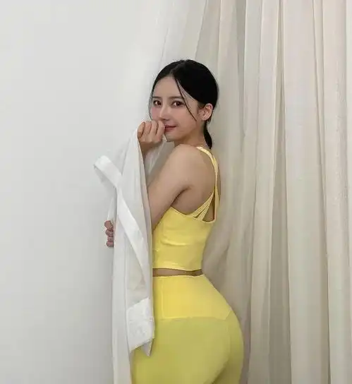 韩国健身模特极致身材比例美到让人忘不掉