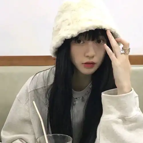 快把漂亮小姐姐的头像存起来