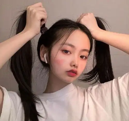 有这几个缺陷在脸上的女生,瓜子脸都没用,精美五官也是徒劳