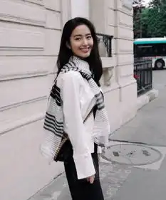真的零整容杨采钰苗苗等六大新晋冯女郎美照pk