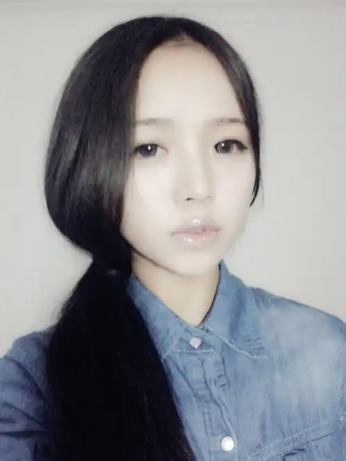 求一个清晰的女生头像