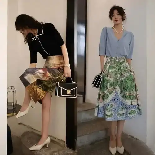 答应我,中年女人尽量少穿t恤,衬衫裙子裤子更洋气,谁穿谁美