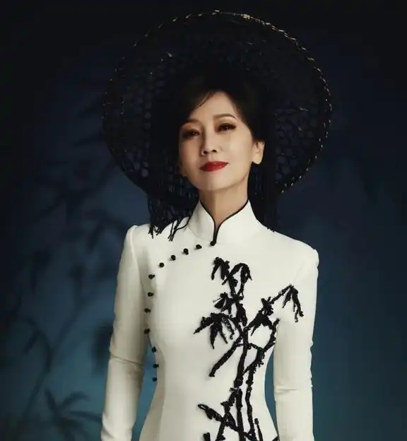 中年女人不显老的秘密是什么原因在这3点