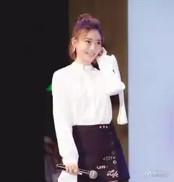 衬衫控来袭,和马甲线女神袁姗姗学习如何玩转衬衫搭配