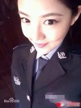 福建工程学院英语老师走红生活中最美职业女神图