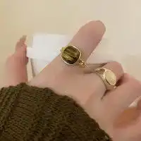 cartier卡地亚c系列b4086400结婚戒指单枚多少钱