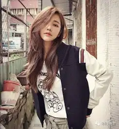 42岁的许路儿,有着20多岁的少女感,她的冻龄秘籍究竟是什么