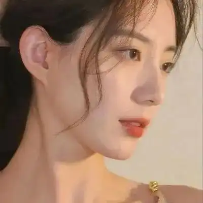 免费高清女生头像可爱真人qq微信女头,将私有浪漫公之于众
