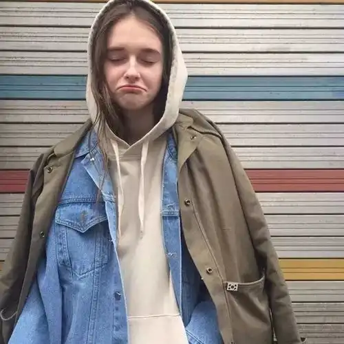 女生头像退一步是遗憾