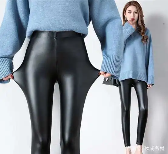 这些衣服在直男眼中简直丑爆了,偏偏女生们还很喜欢