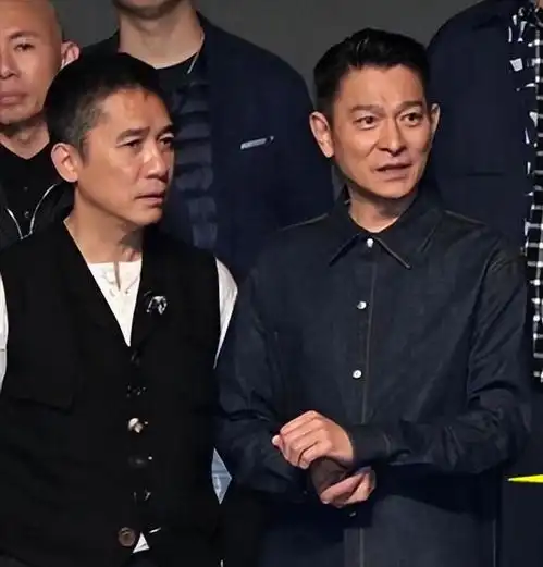 12位香港老牌男星近照对比,自然老去和不老男神,差别也太大了