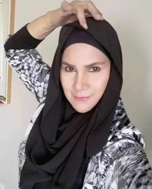 又一位演员因新冠去世病发前未戴口罩与人聚会,子女请求原谅