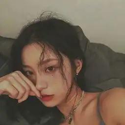 意境唯美女生qq头像一组18图