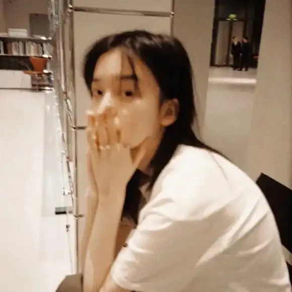 如此反复,心,终于累了,现实就是这样