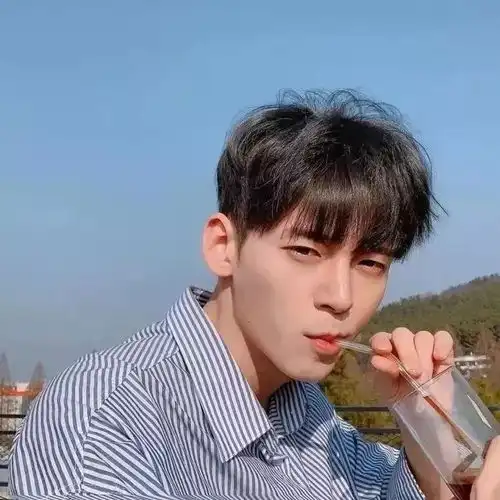 男生头像男票超级暖心是什么体验