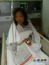 湖南女子海南收债遭推进窖井